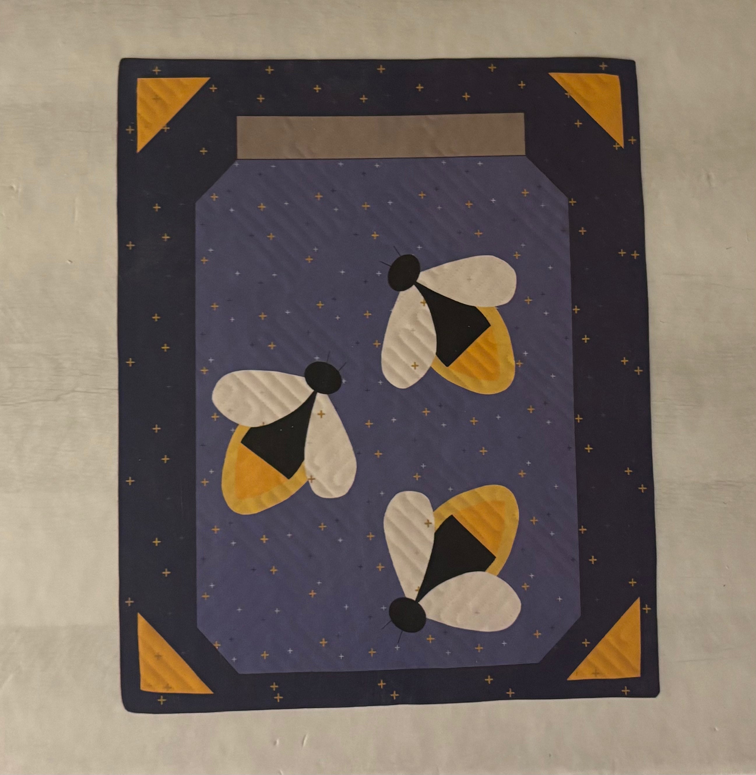 Riley Blake August Tabletop Banner - Twinkle & Dim